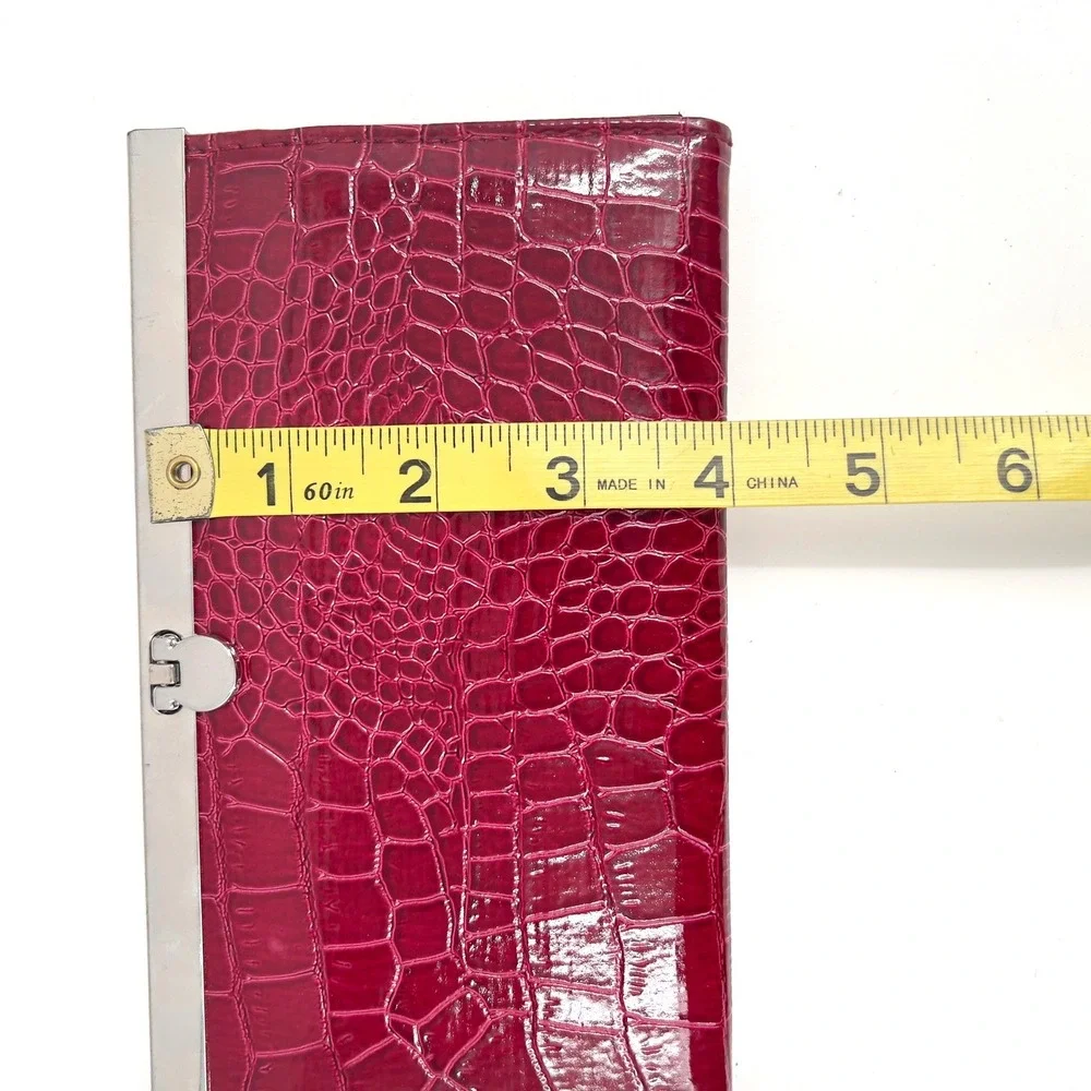 Vintage  Red Ring Handle Wristlet Bag Faux Croc Patent Mod Clutch Organizer